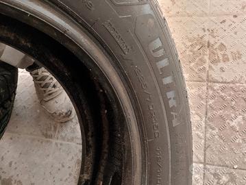  gomme pari al nuovo