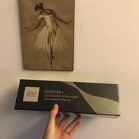 Piastra per capelli GHD Platinum+, mai aperta.