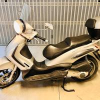 Piaggio Beverly 250 ie Tourer