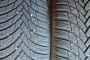 Due gomme invernali 205/55 r16