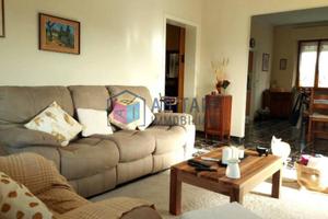 Appartamento di 181 m² con più di 5 locali e box a