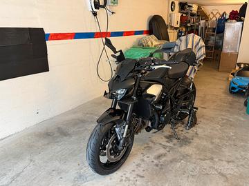 Kawsaki z900 performace 2025