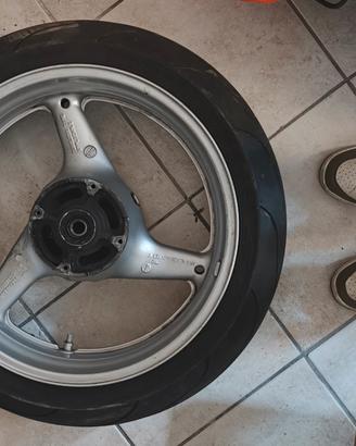 CERCHI HONDA HORNET 600