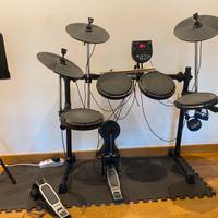 Batteria elettronica Alesis DM6 + extra