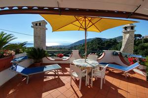 Appartamento La Favola Cin:IT063007C28U4N5M3C