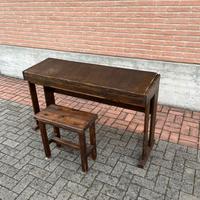 Mobile in legno per pianoforte digitale
