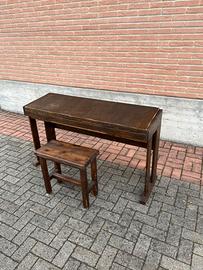 Mobile in legno per pianoforte digitale