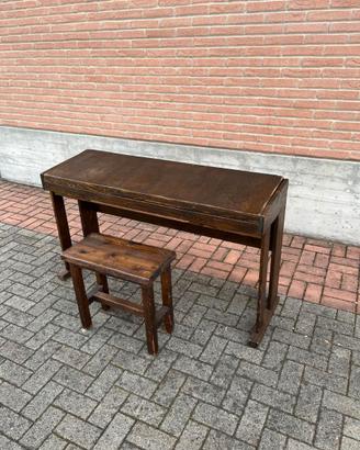 Mobile in legno per pianoforte digitale