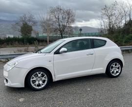 Alfa Romeo MiTo 1.6 JTDm 16V Distinctive Sport Pac