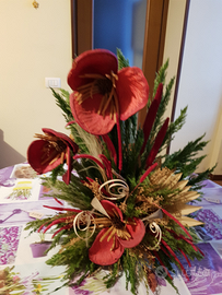 Composizione floreale centrotavola base legno