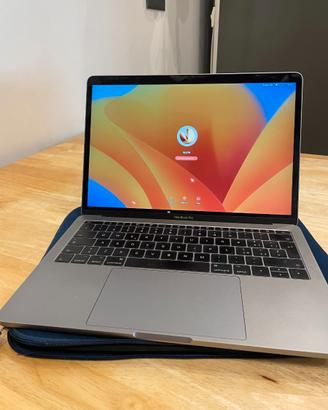 Macbook Pro 2017 - processore 2,3 GHz Intel Core