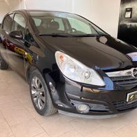 Opel Corsa 1.2 5 porte Cosmo NEOPATENTATI