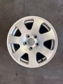 1 Cerchio in Lega 15" Originali Audi A4 (5x112 - 