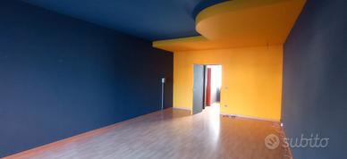 Affittasi locale commerciale