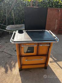 Stufa a legna nordica