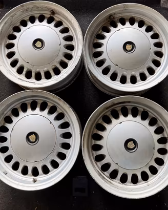 Cerchi in lega usati per Jaguar XJ6 del 1994