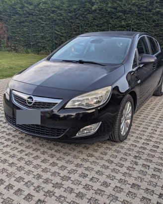 Opel Astra Astra J IV Anno 2010 5p 1.7 CDTI Cosmo