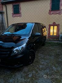 Mercedes vito long black