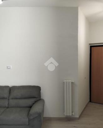 MONOLOCALE A AVELLINO