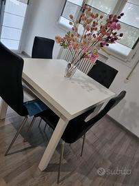 tavolo in legno bianco opaco 90x90 aperto 90x180