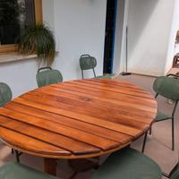 Tavolo da giardino in legno ovale