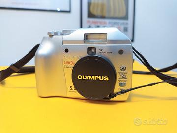 Olympus C-5000 Zoom 5MP Digicam Sensore CCD con sc