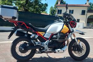 moto Guzzi v85 tt 