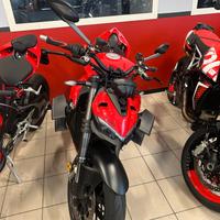 Ducati Streetfighter V2