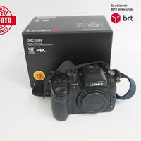 Panasonic GH4