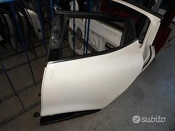 Porta Posteriore Sinistra Per Renault Clio 2015