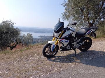 BMW G 310 R