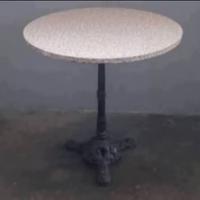 Tavolino da bar con base  in ghisa