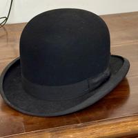 Bombetta da viaggio con targa doganale primi ‘800