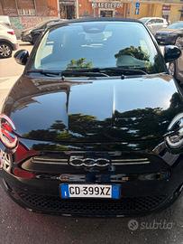 fiat 500 elettrica cabrio solo 46.000km