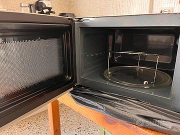 Microonde nuono De longhi