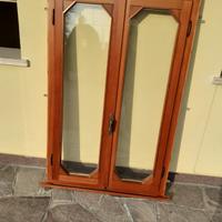 Finestre in legno Douglas con vetrocamera.