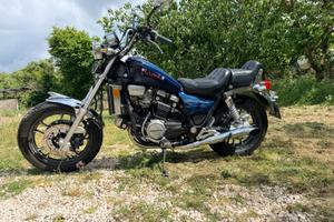 Honda vf 750
