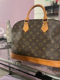 Louis Vuitton alma pm