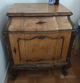 2 comodini antichi anni 20-30 d'epoca