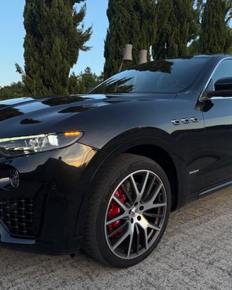 Maserati Levante V6 Diesel AWD Gransport