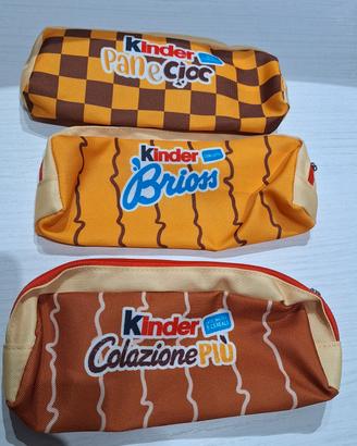  3 bustine /astucci kinder 