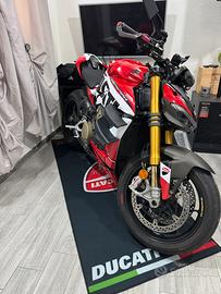 Ducati streetfighter v4s