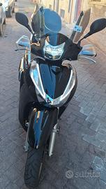 Honda sh 300