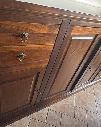 Credenza in legno massello