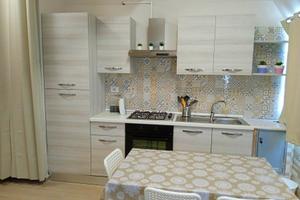 Bilocale in Viale Europa fino a Maggio