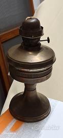 Lampada a petrolio 