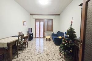 Appartamento di mq 90 con due camere. UA/044