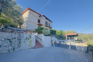 5 LOCALI A SASSARI