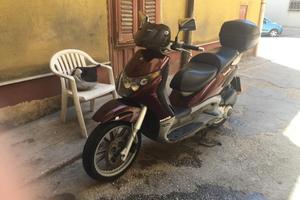 Beverly 200