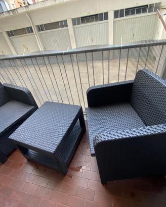 set da giardino tenuto molto bene!!!